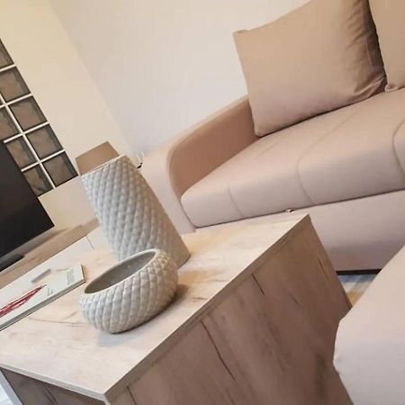 Downtown City Apartment テッサロニキ エクステリア 写真
