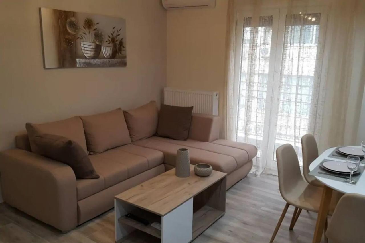Downtown City Apartment テッサロニキ エクステリア 写真