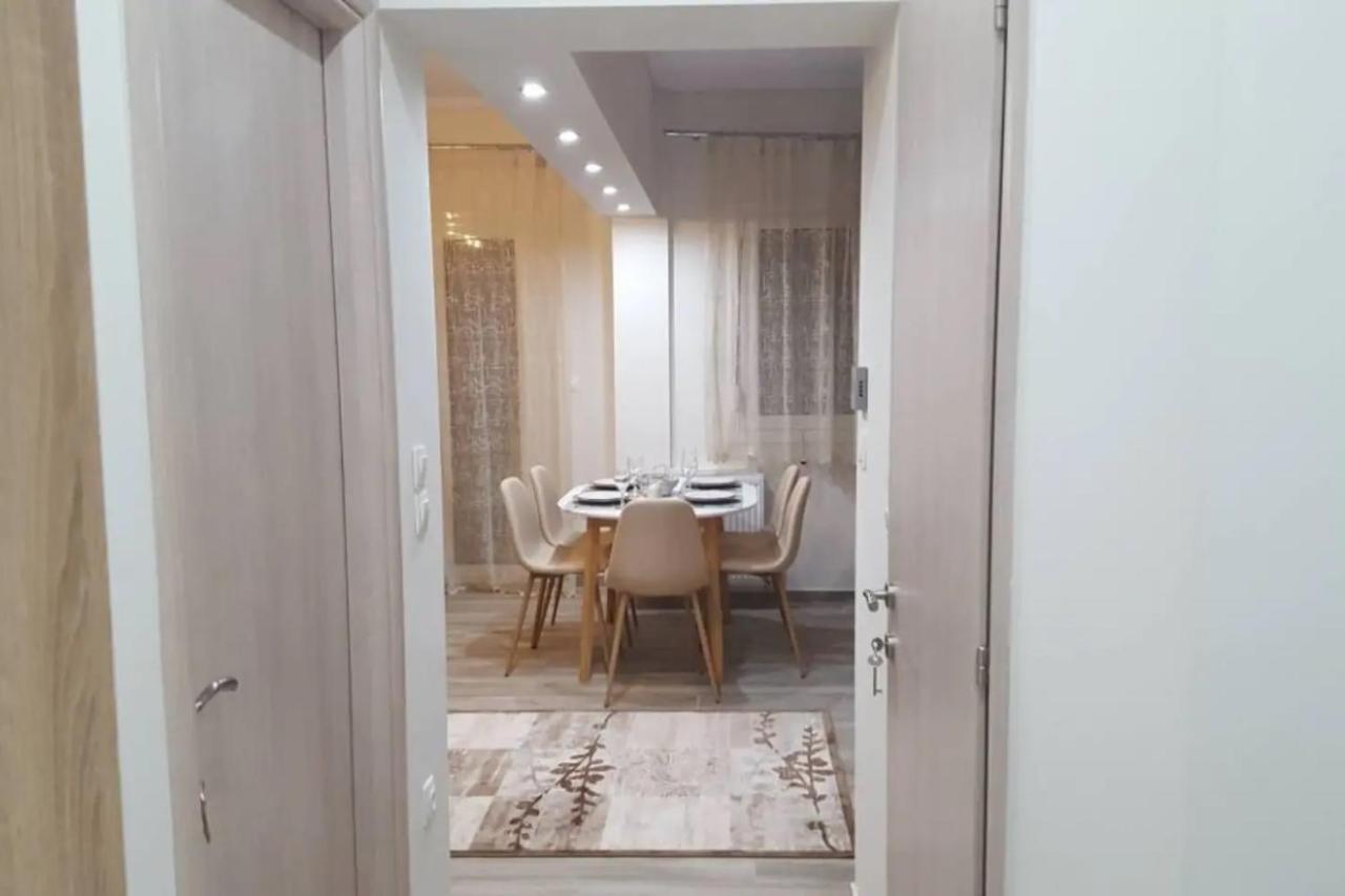 Downtown City Apartment テッサロニキ エクステリア 写真